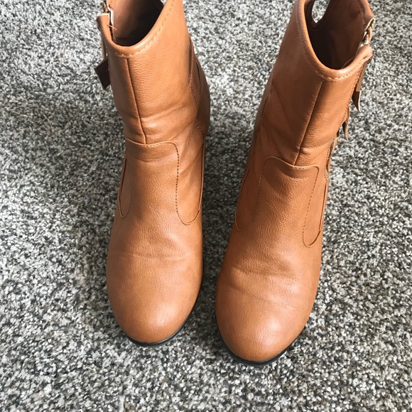 SOLD - Picture 2 of 5